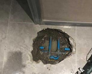 五家渠阳台漏水维修公司分享下暖气管道漏水的原因有哪些